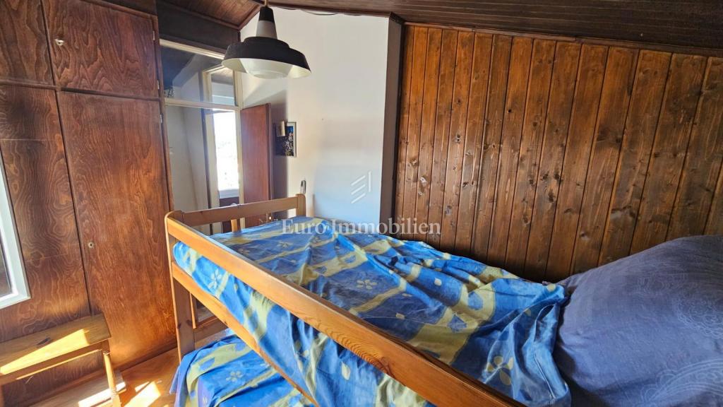 Casa con due unità abitative separate