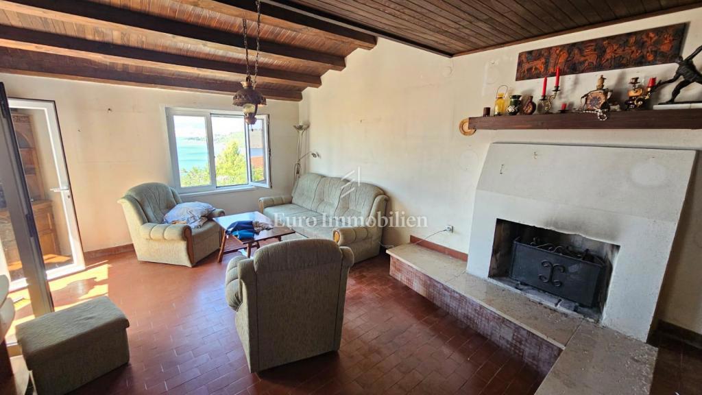 Casa con due unità abitative separate