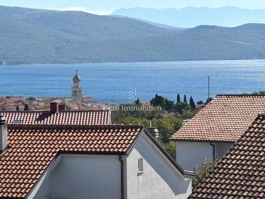 Krk - spazioso appartamento con vista sul mare
