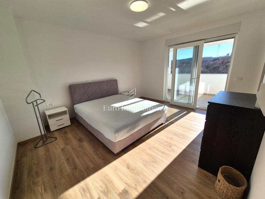 Vrbnik - Casa indipendente con vista mare!