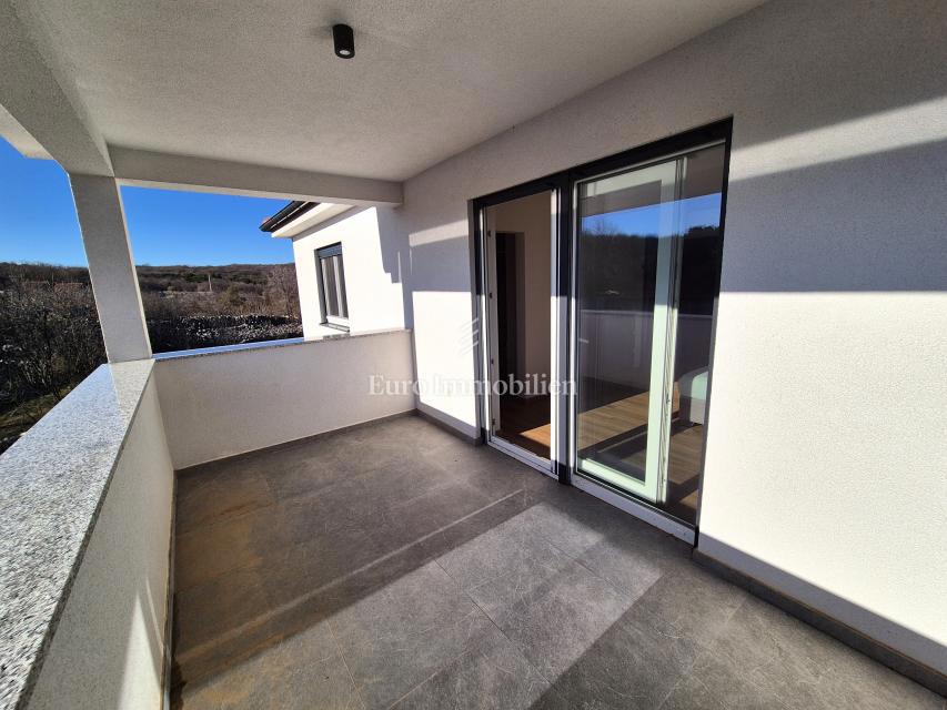 Vrbnik - Casa indipendente con vista mare!