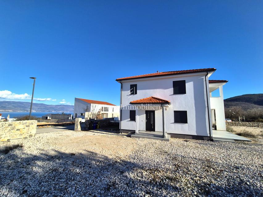 Vrbnik - Casa indipendente con vista mare!