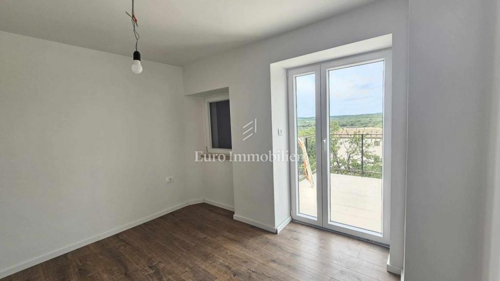 Casa in pietra nel centro storico con vista mare - Visignano