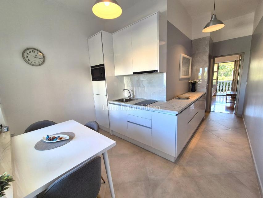 Appartamento arredato al piano terra con giardino