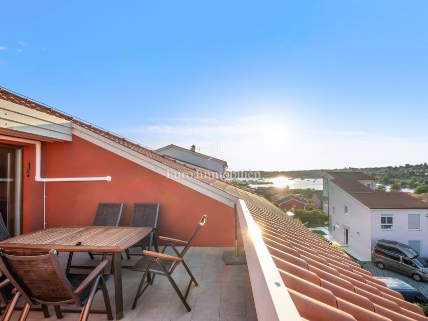 Appartamento duplex vicino alla marina, Medolino - Volme