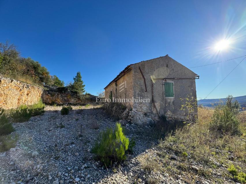 Istria - terreno edificabile con vista sul mare