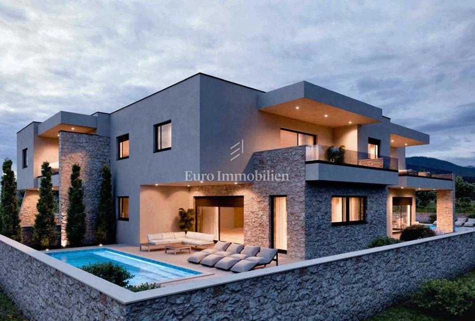 Betina - nuovo appartamento con giardino e piscina vicino al mare