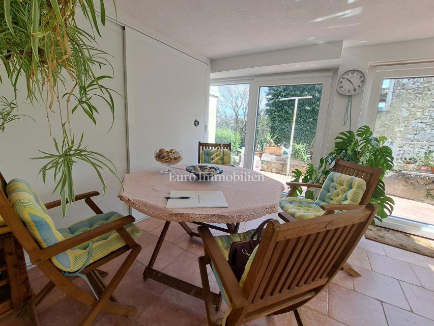 Omišalj - casa con cortile nel centro storico