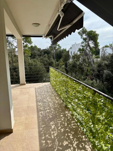 Dintorni di Zara - appartamento con giardino, 150m dal mare