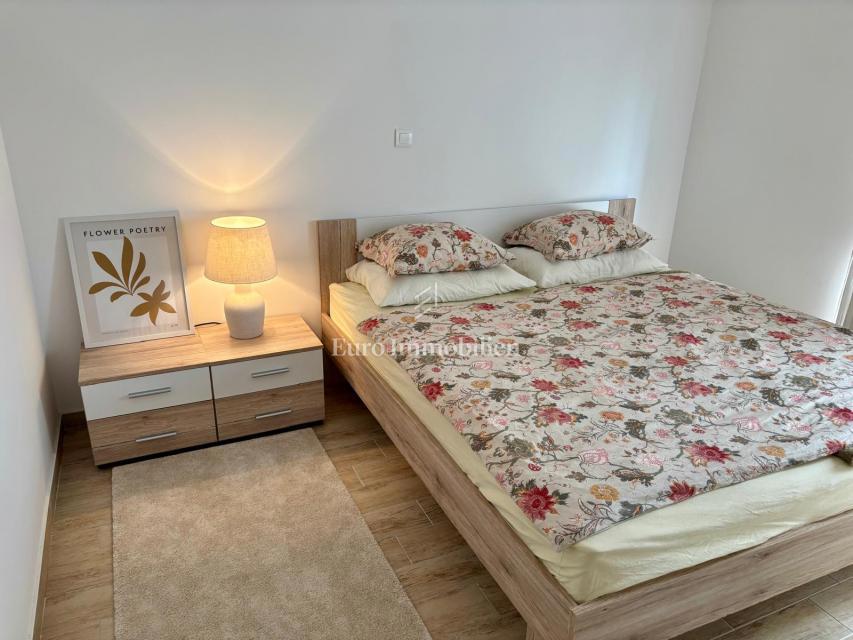 Dintorni di Zara - appartamento con giardino, 150m dal mare