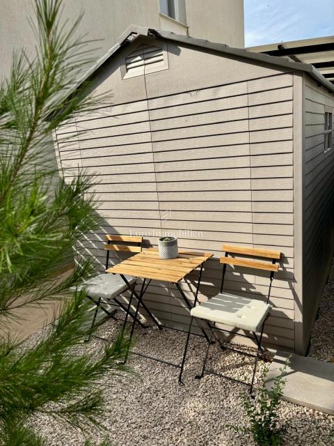 Dintorni di Zara - appartamento con giardino, 150m dal mare