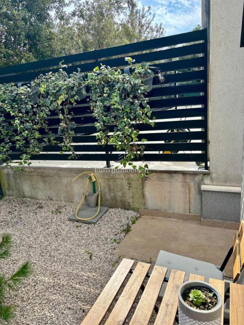 Dintorni di Zara - appartamento con giardino, 150m dal mare