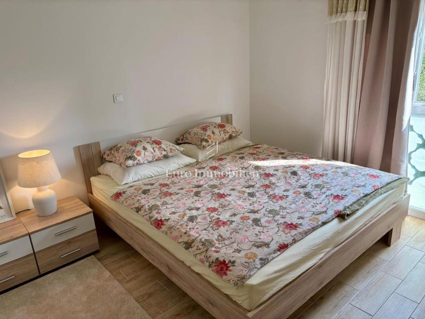 Dintorni di Zara - appartamento con giardino, 150m dal mare