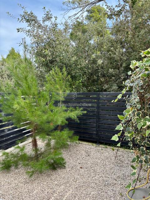 Dintorni di Zara - appartamento con giardino, 150m dal mare