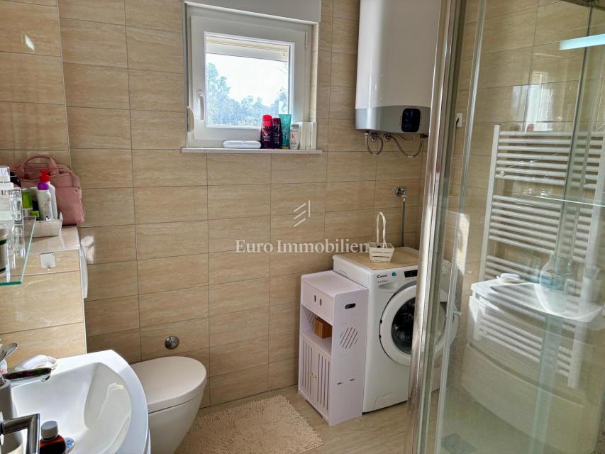 Dintorni di Zara - appartamento con giardino, 150m dal mare