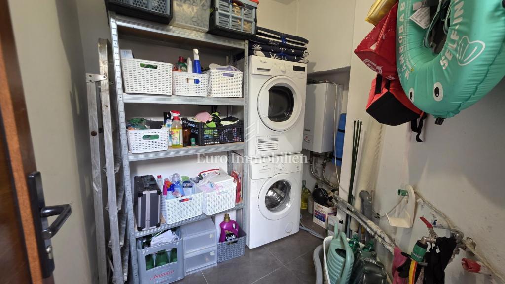 Crikvenica, appartamento in centro con appartamento aggiuntivo