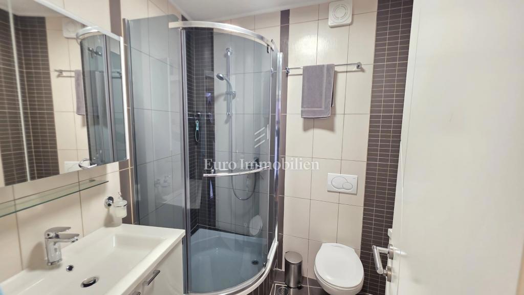 Crikvenica, appartamento in centro con appartamento aggiuntivo