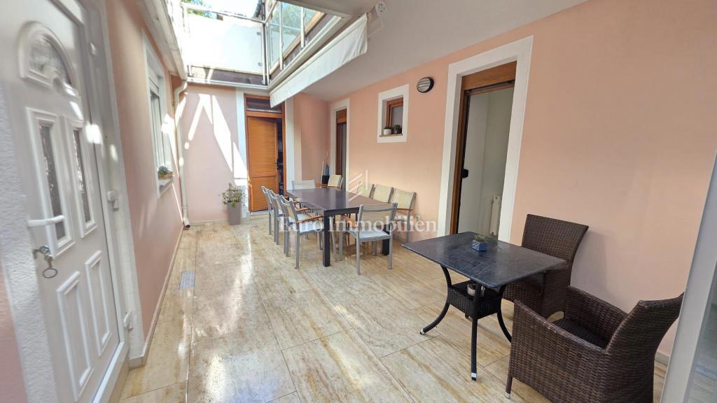 Crikvenica, appartamento in centro con appartamento aggiuntivo