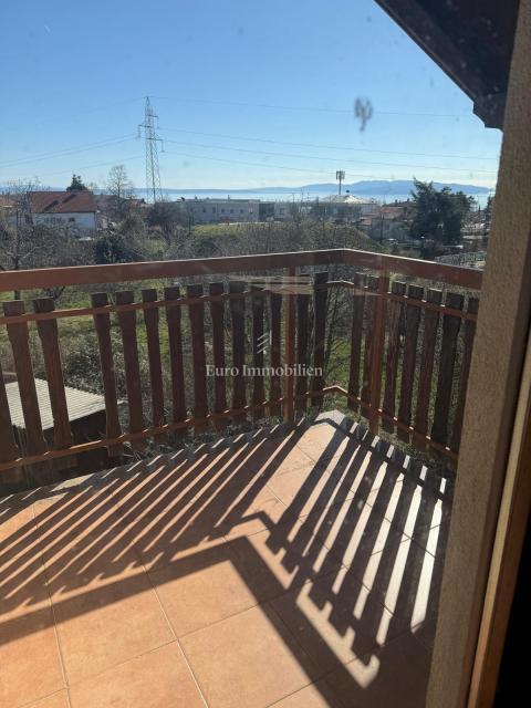 Casa bifamiliare con spazio commerciale e garage - Viškovo