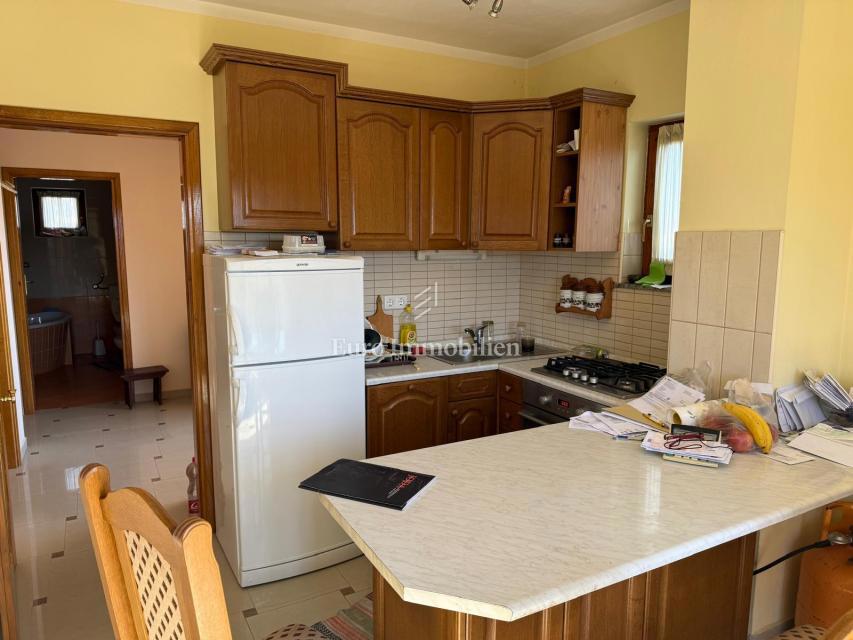 Casa bifamiliare con spazio commerciale e garage - Viškovo