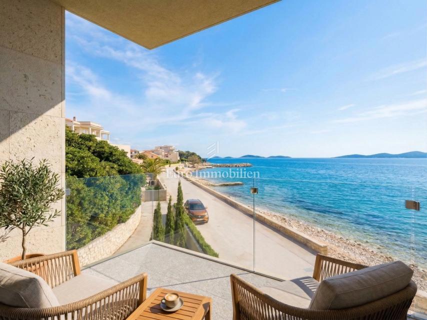 MANDRE prima fila mare appartamenti lusso vista mare S6