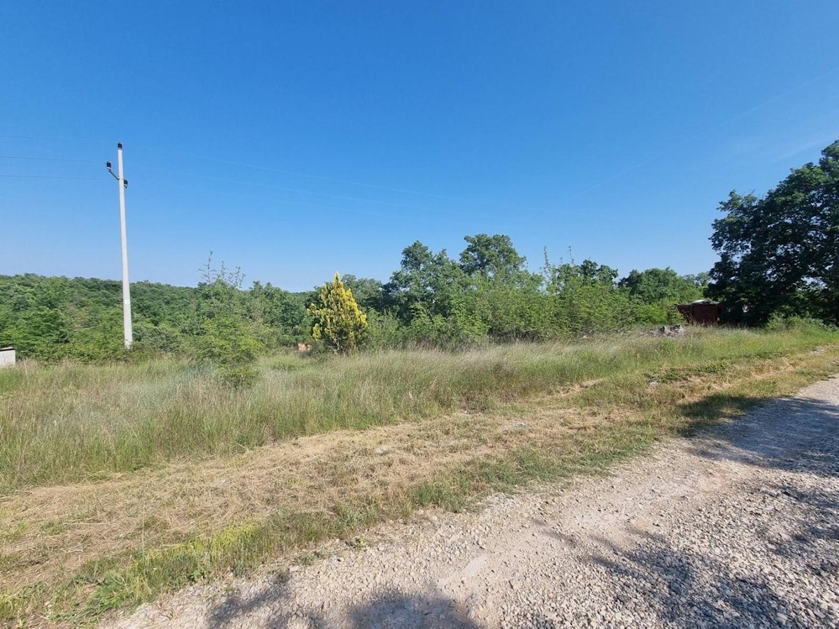 Land on the edge of the construction zone with a view of nature