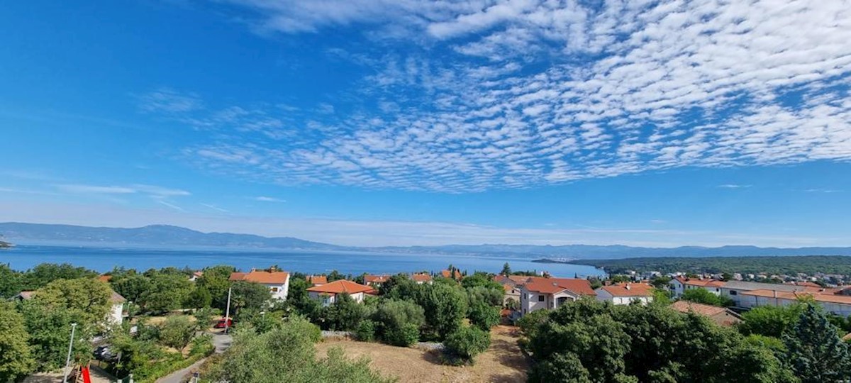 Island of Krk, Malinska, two-bedroom apartment with beautiful sea view!