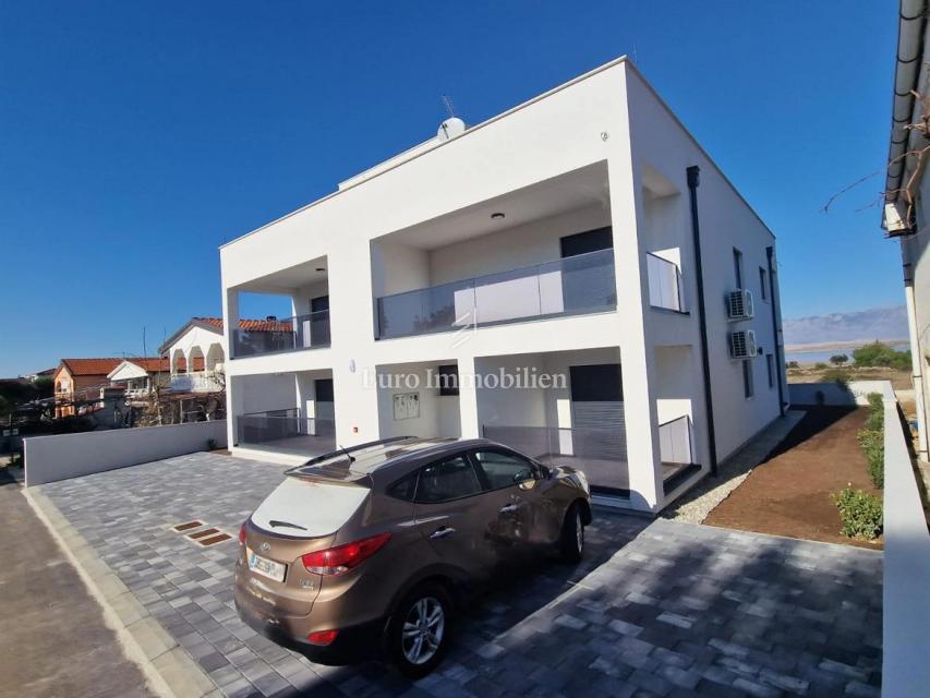 Apartments on the ground floor of a residential building, new building - island of Vir