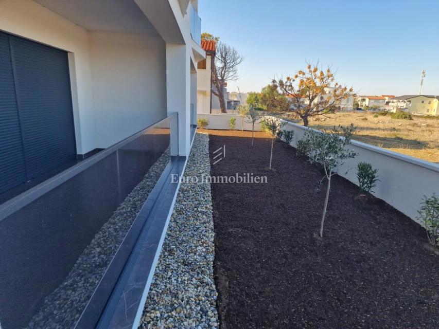 Apartments on the ground floor of a residential building, new building - island of Vir