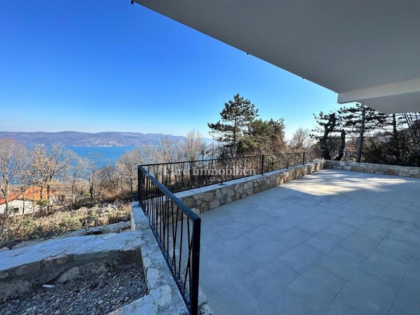 Modern house with a view of the entire Kvarner 