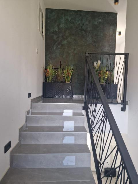 Casa indipendente di nuova costruzione, isola di Vir 