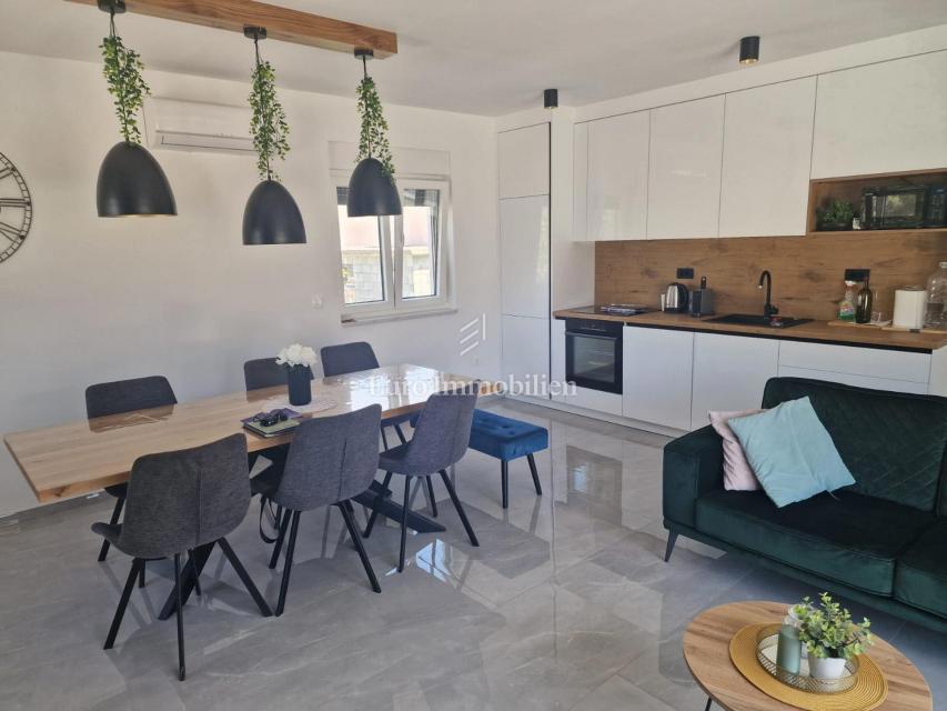 Casa indipendente di nuova costruzione, isola di Vir 