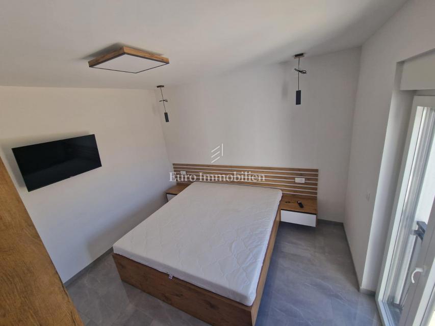 Casa indipendente di nuova costruzione, isola di Vir 