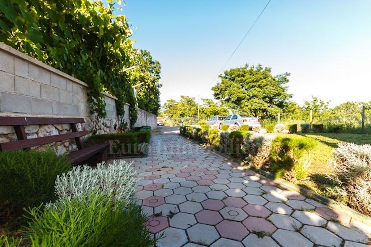 Casa indipendente con giardino paesaggistico e vista mare