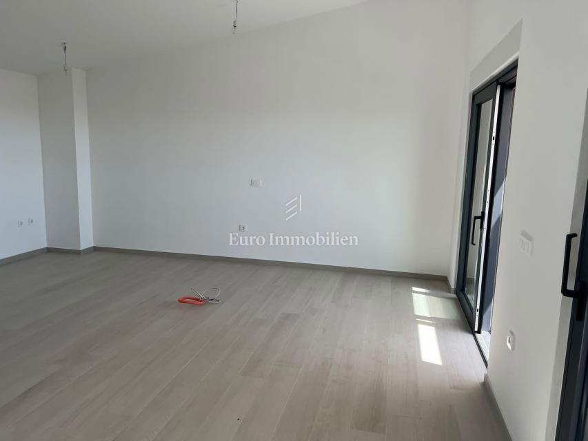 Appartamento duplex con vista mare, Povljana