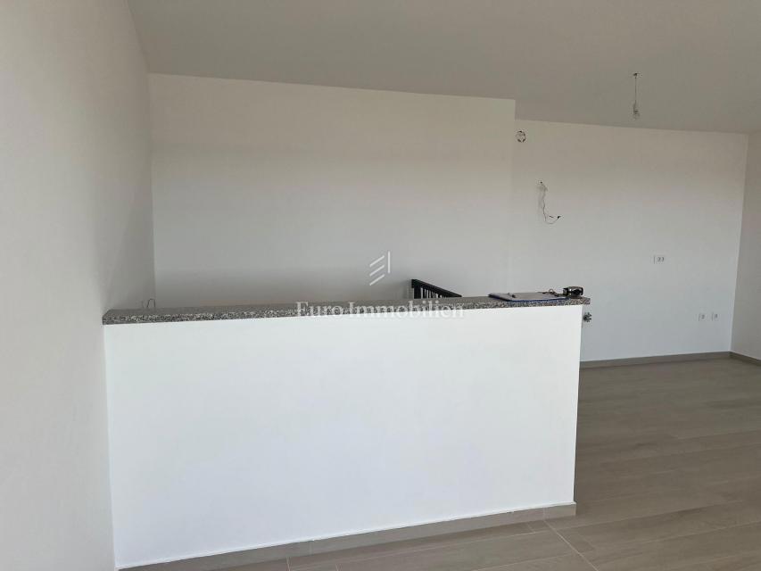 Appartamento duplex con vista mare, Povljana