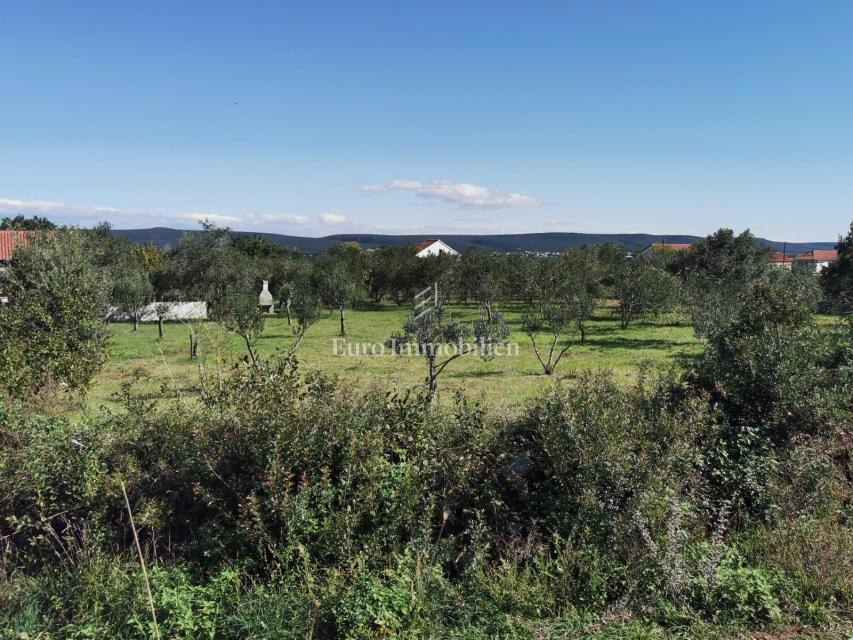 Terreno edificabile a 250 m dal mare, Dobropoljana - isola di Pašman