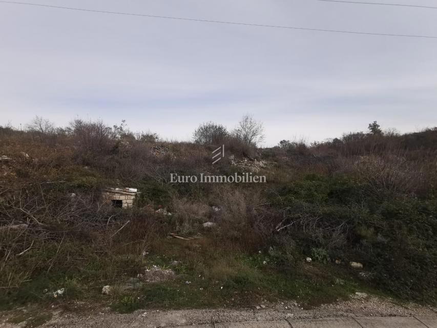 Tersatto, terreno con vista sul mare