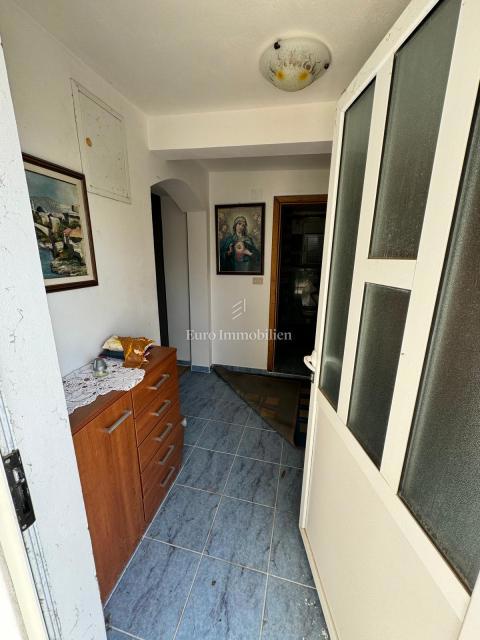 Casa con vista mare - dintorni di Krk