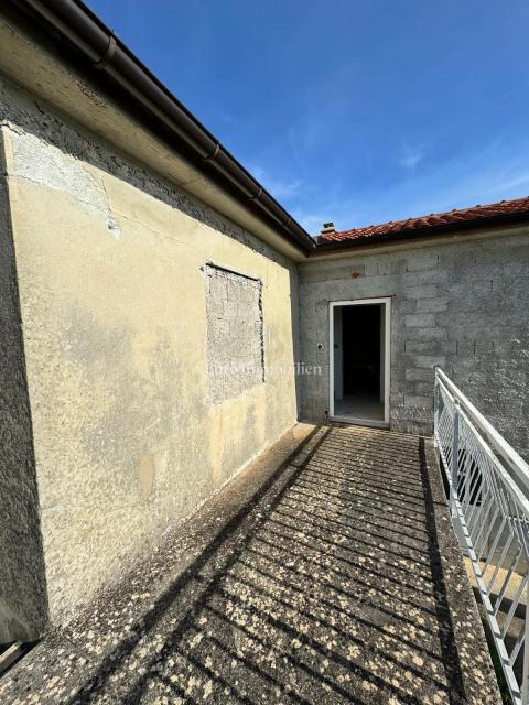 Casa con vista mare - dintorni di Krk