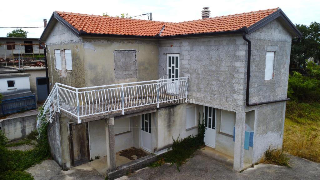 Casa con vista mare - dintorni di Krk