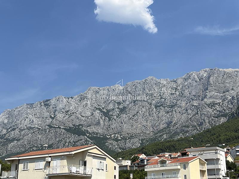 Makarska centro - appartamento con due camere, arredato