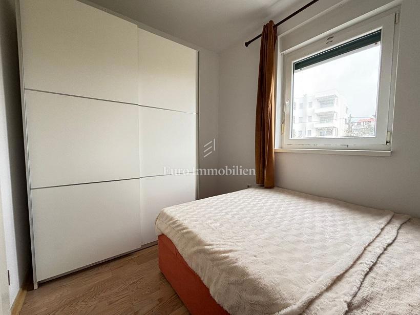 Novalja - appartamento arredato al primo piano