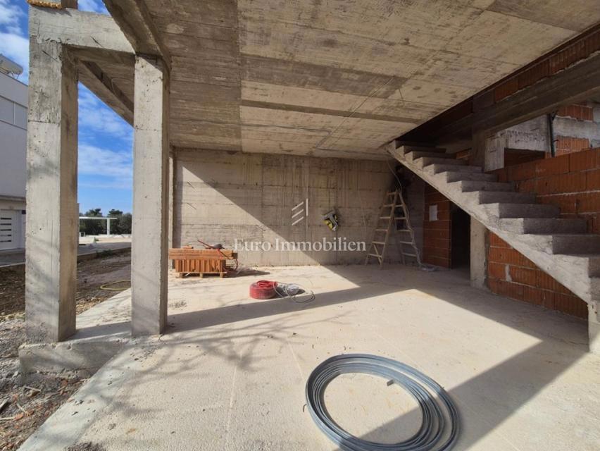 Vodice – Lussuoso duplex vicino alla spiaggia blu