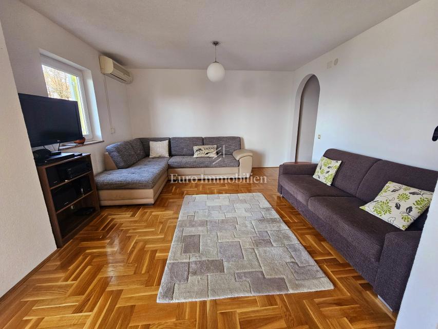 Appartamento vicino al mare, vista mare Malinska