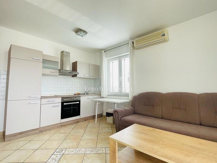 Novalja - Appartamento con terrazza e bella vista