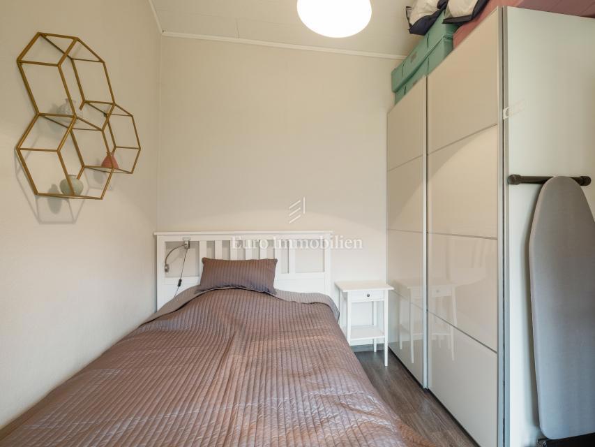 Peroj - casa con giardino e garage