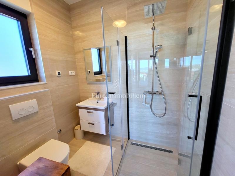 Murter - villa con piscina e vista mare