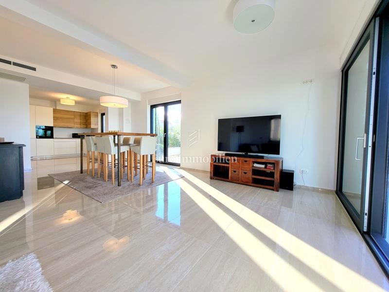 Murter - villa con piscina e vista mare