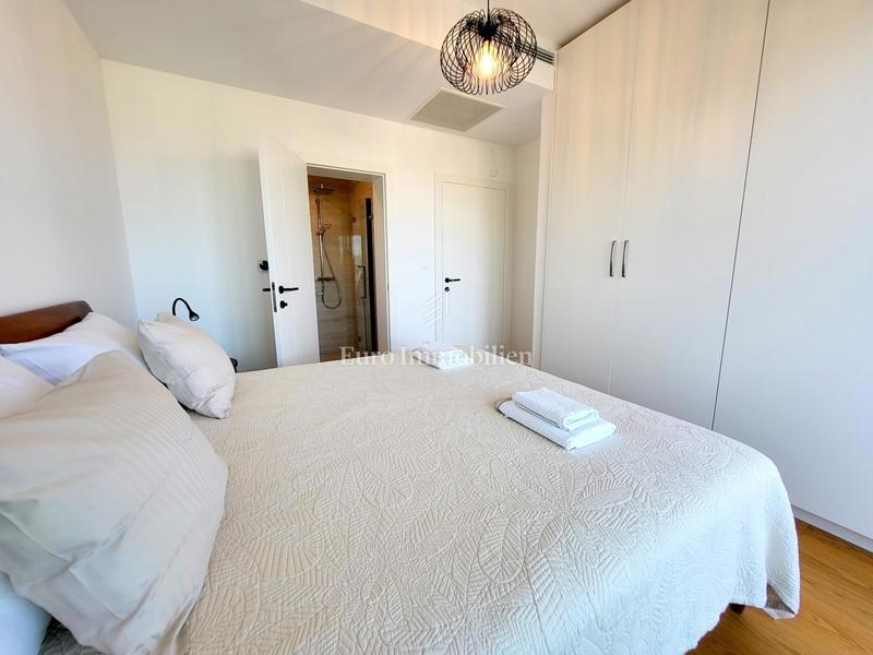 Murter - villa con piscina e vista mare